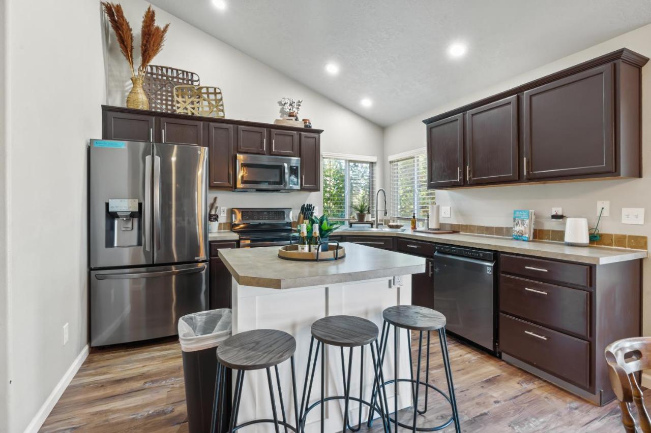 Southwestern Style 4 Bedroom Nampa Home Sleeps 16! Eksteriør billede