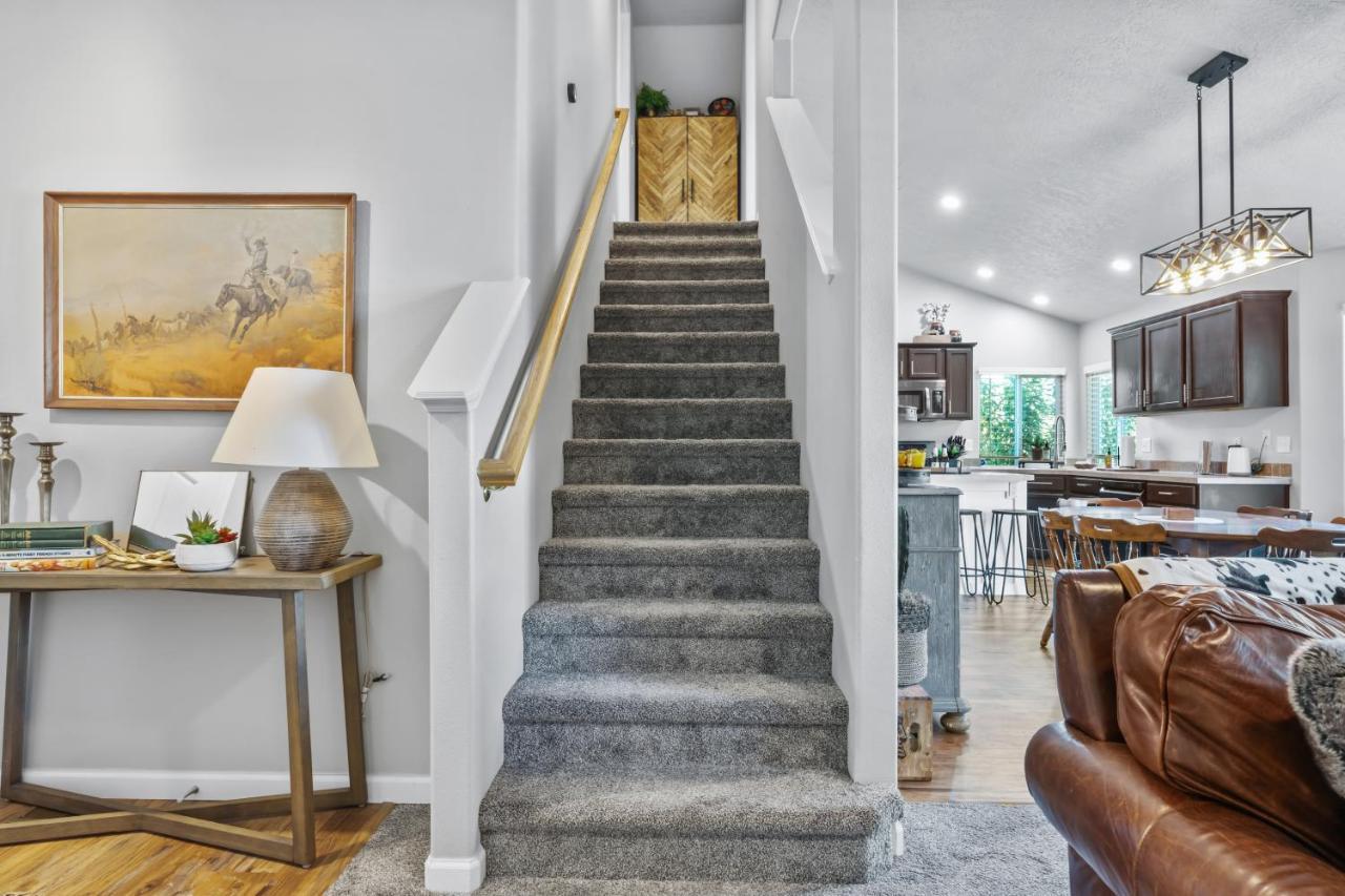 Southwestern Style 4 Bedroom Nampa Home Sleeps 16! Eksteriør billede
